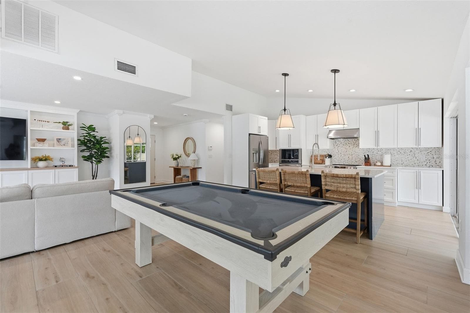 Single Family Residence at 3052 HERON PL, CLEARWATER, photo 31 of 52