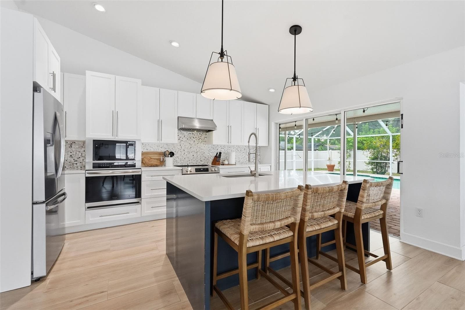 Single Family Residence at 3052 HERON PL, CLEARWATER, photo 33 of 52
