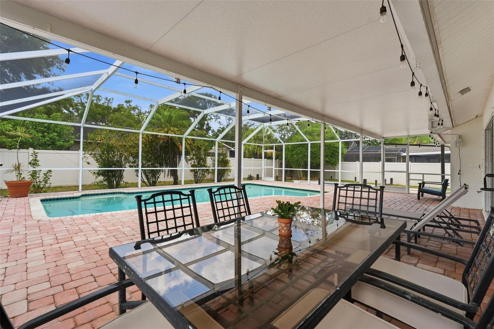 Single Family Residence at 3052 HERON PL, CLEARWATER, photo 42 of 52