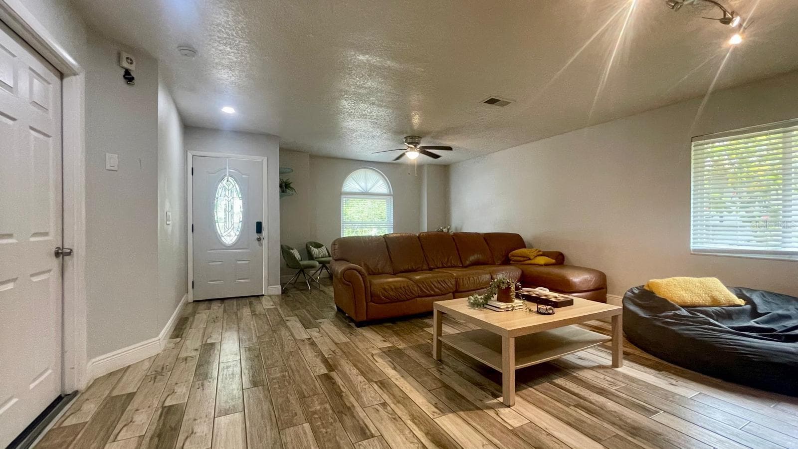Single Family Residence at 1044 NIN ST, ORLANDO, photo 6 of 56