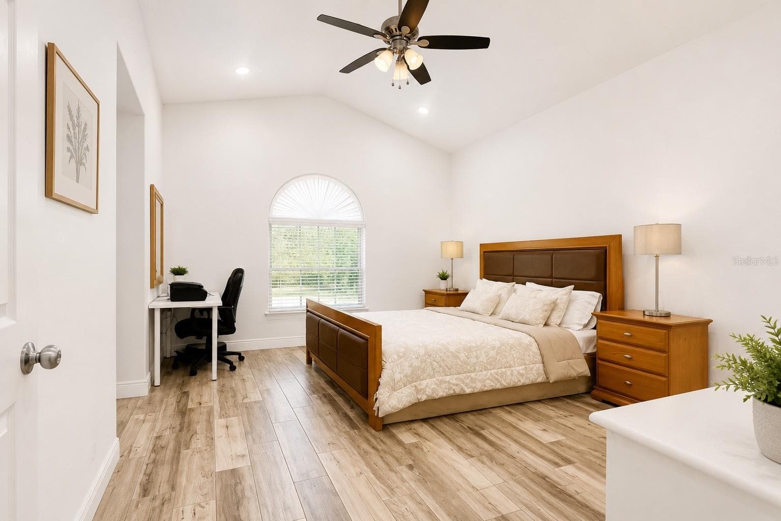 Virtualy Staged - 1044 NIN ST, ORLANDO