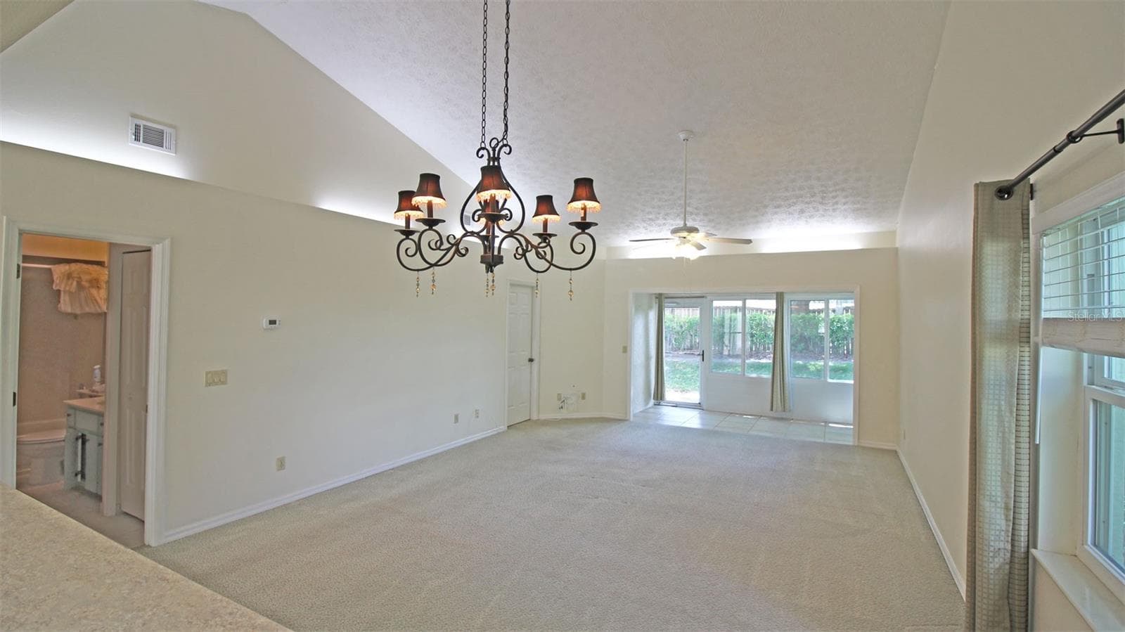 Villa at 704 MORAY DR, INVERNESS, photo 15 of 40
