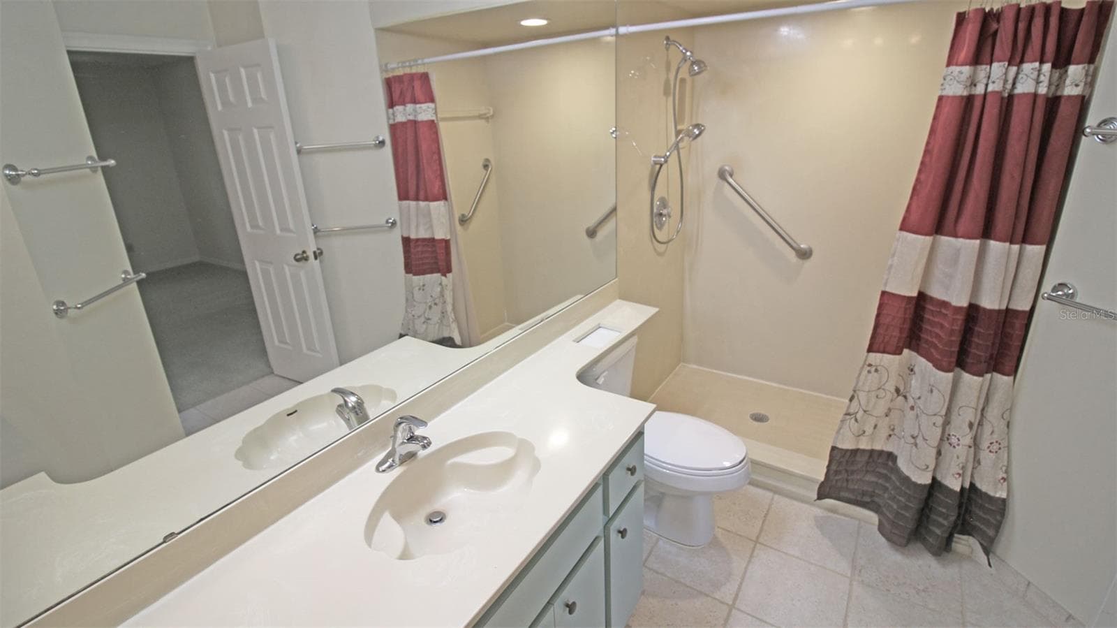 Villa at 704 MORAY DR, INVERNESS, photo 29 of 40