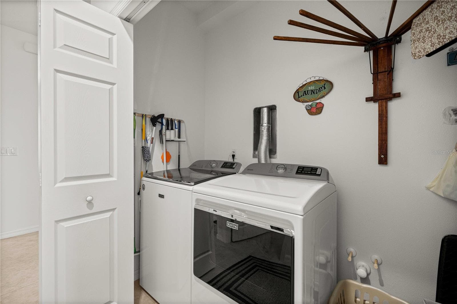 W&D do not convey - 8237 SW 78TH TERRACE RD, OCALA