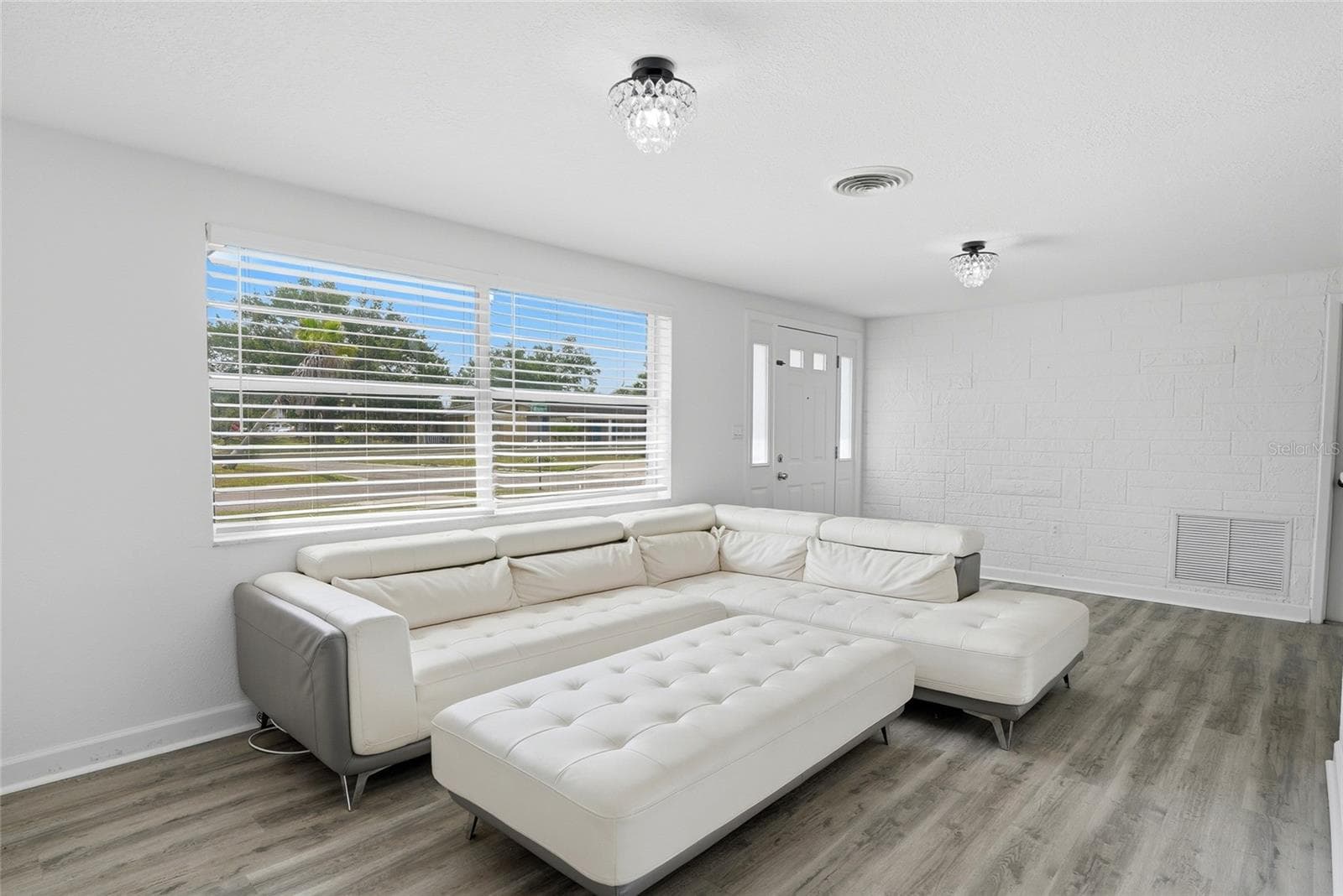 Single Family Residence at 10737 FILLMORE AVE, PORT RICHEY, photo 13 of 44