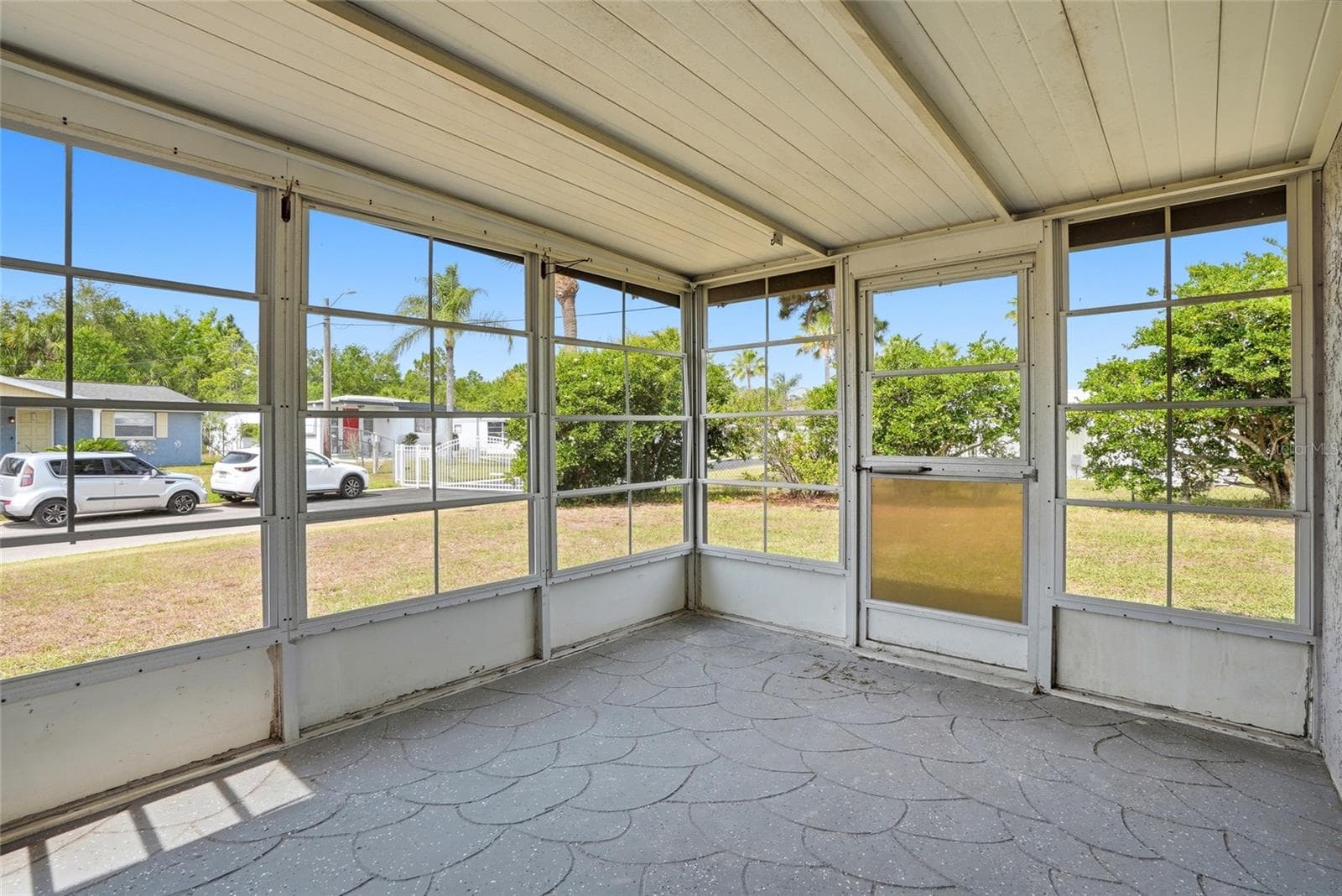 Single Family Residence at 10737 FILLMORE AVE, PORT RICHEY, photo 27 of 44