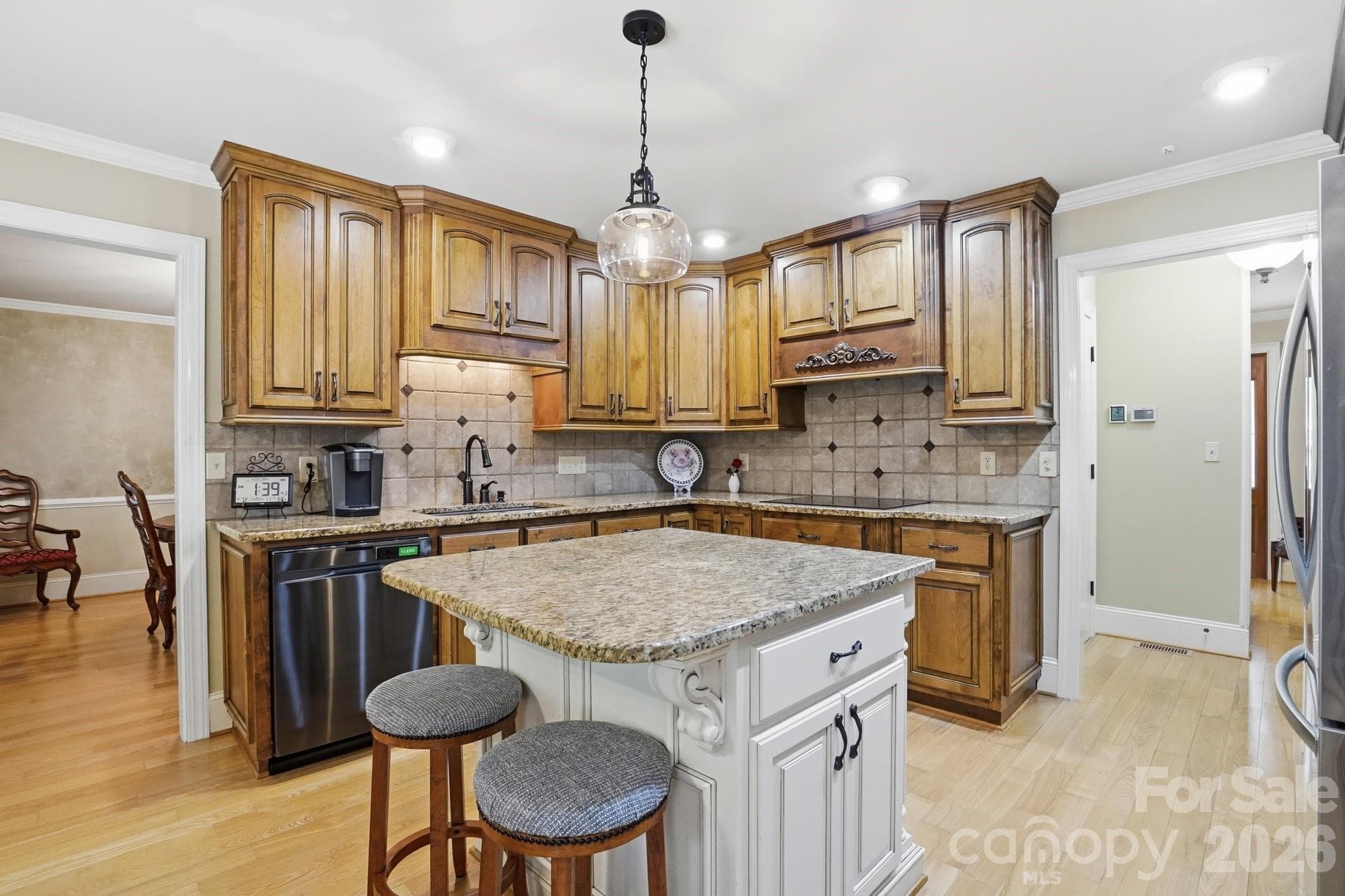 Single Family Residence at 405 Hillcrest Drive, Harrisburg, photo 8 of 43