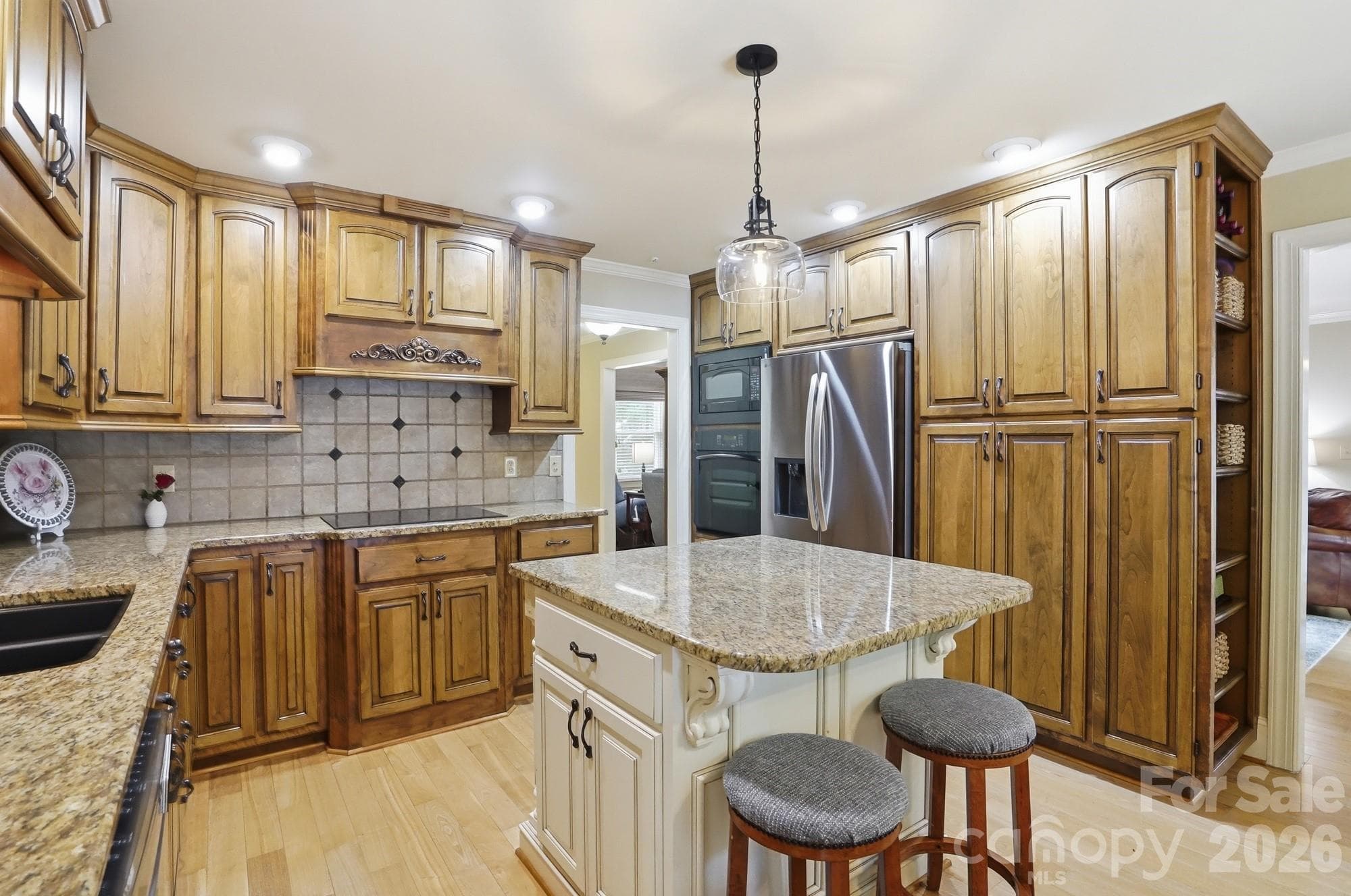 Single Family Residence at 405 Hillcrest Drive, Harrisburg, photo 9 of 43