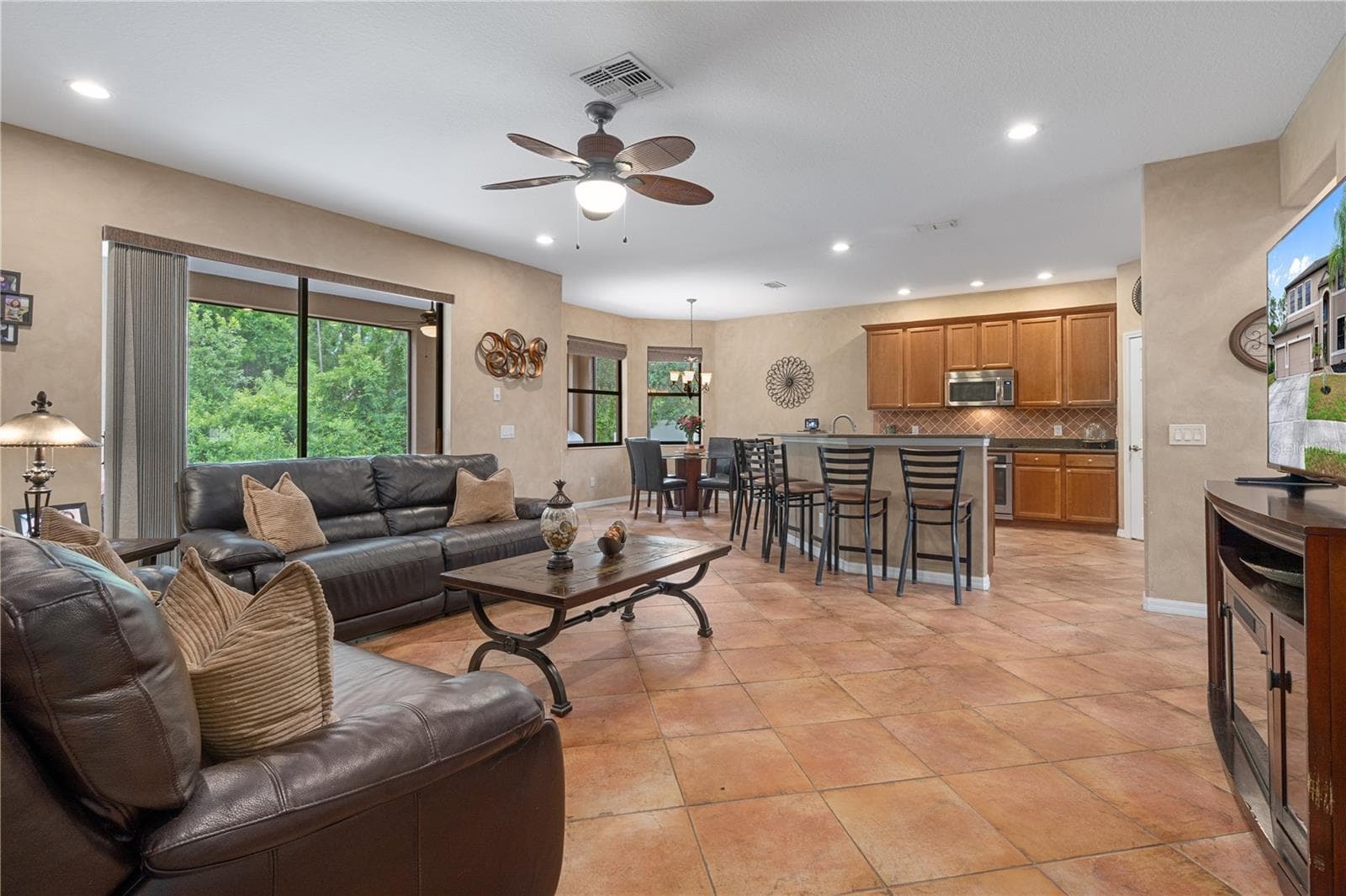 Single Family Residence at 14807 PRINCEWOOD LN, LAND O LAKES, photo 2 of 55