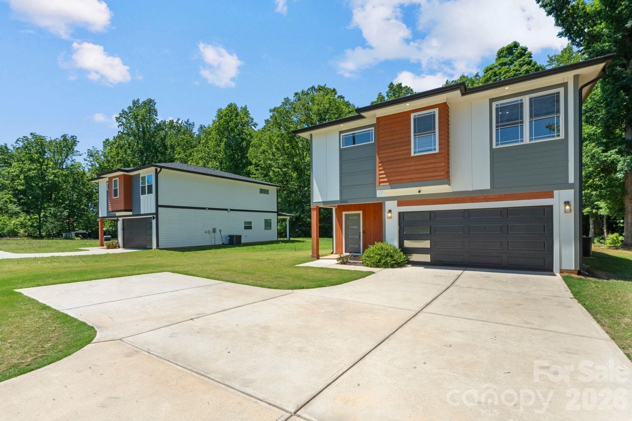 Single Family Residence at Charlotte, photo 2 of 38