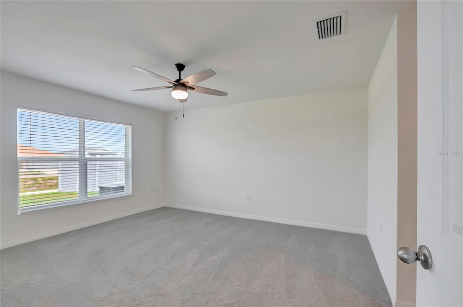 Single Family Residence at 810 ACE OUTLAW AVE, RUSKIN, photo 19 of 39