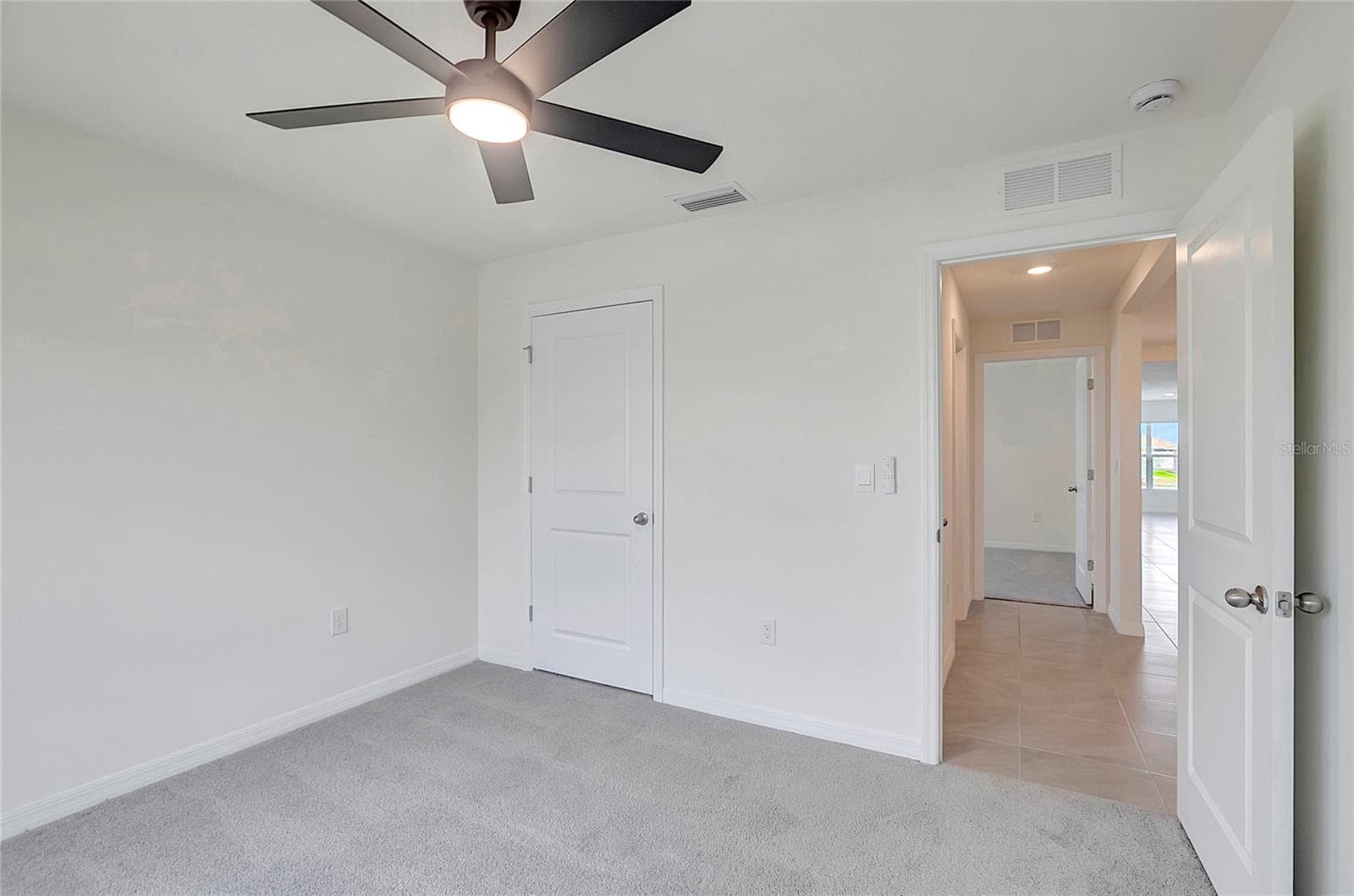 Single Family Residence at 810 ACE OUTLAW AVE, RUSKIN, photo 29 of 39