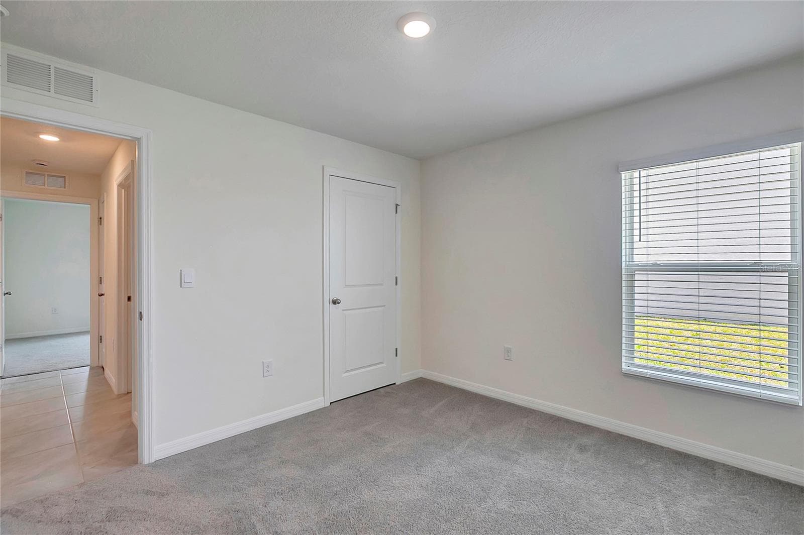 Single Family Residence at 810 ACE OUTLAW AVE, RUSKIN, photo 33 of 39