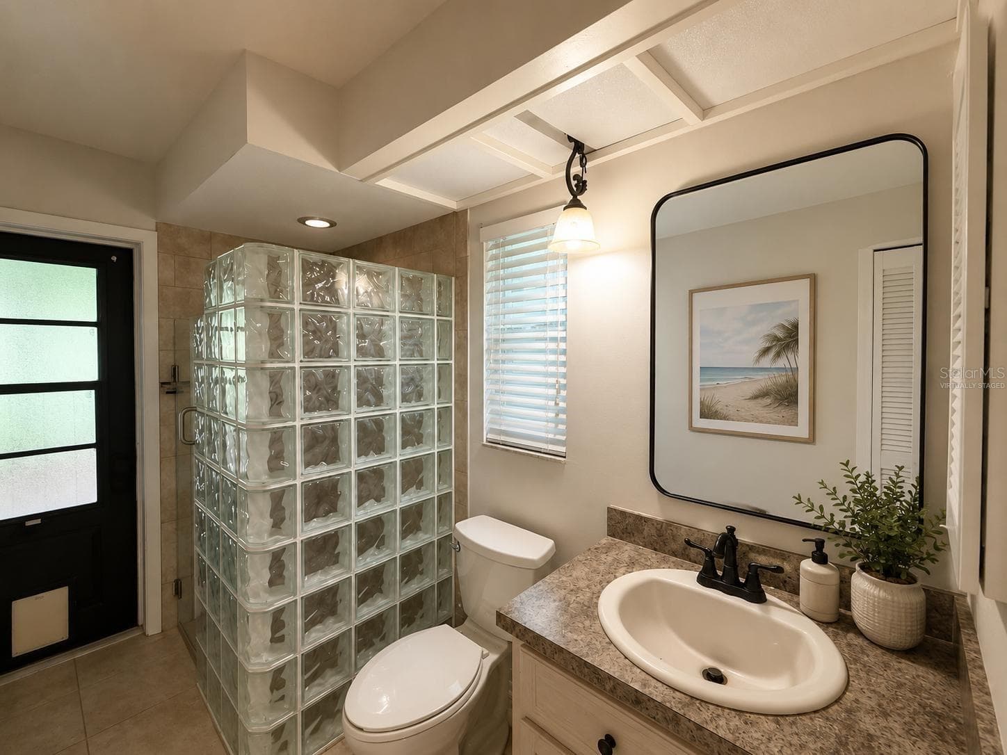 Virtually Staged - Guest/ Bathroom 3 - 2721 NORTHRIDGE DR E, CLEARWATER