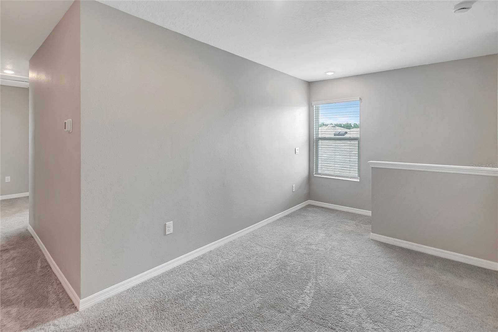Single Family Residence at 17038 WAVE TRESSLE PL, WIMAUMA, photo 27 of 47