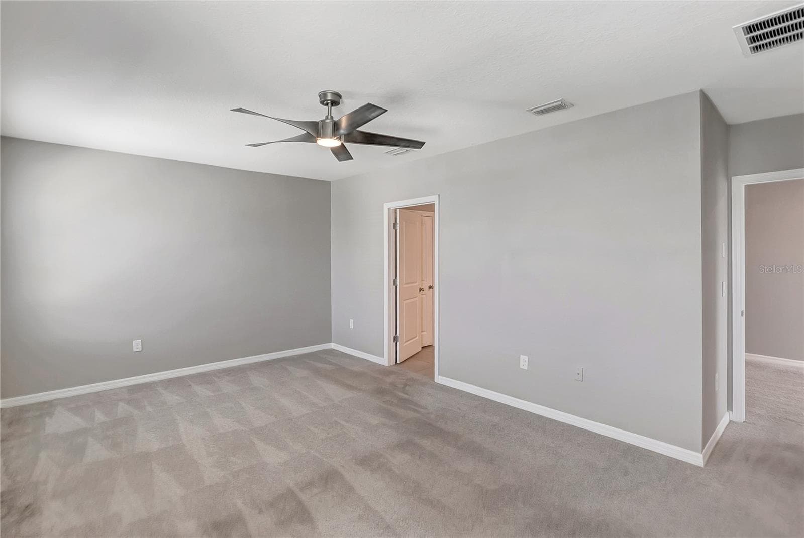 Single Family Residence at 17038 WAVE TRESSLE PL, WIMAUMA, photo 29 of 47