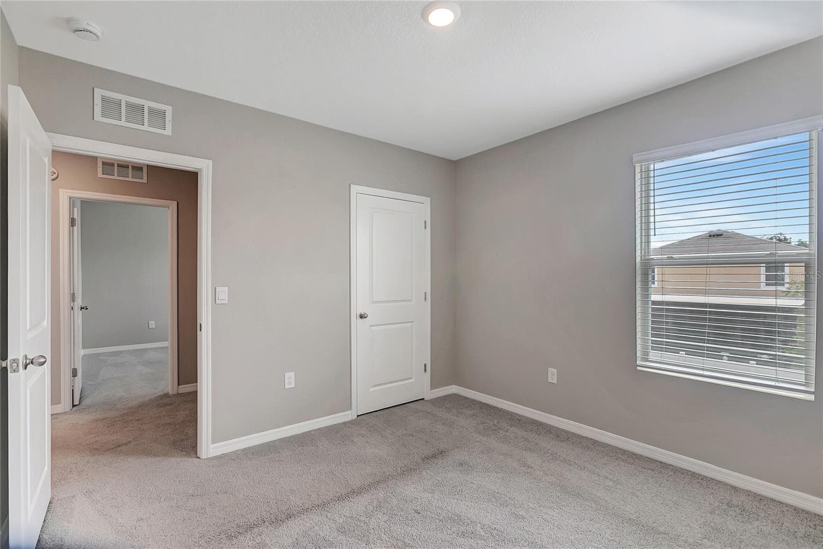 Single Family Residence at 17038 WAVE TRESSLE PL, WIMAUMA, photo 39 of 47