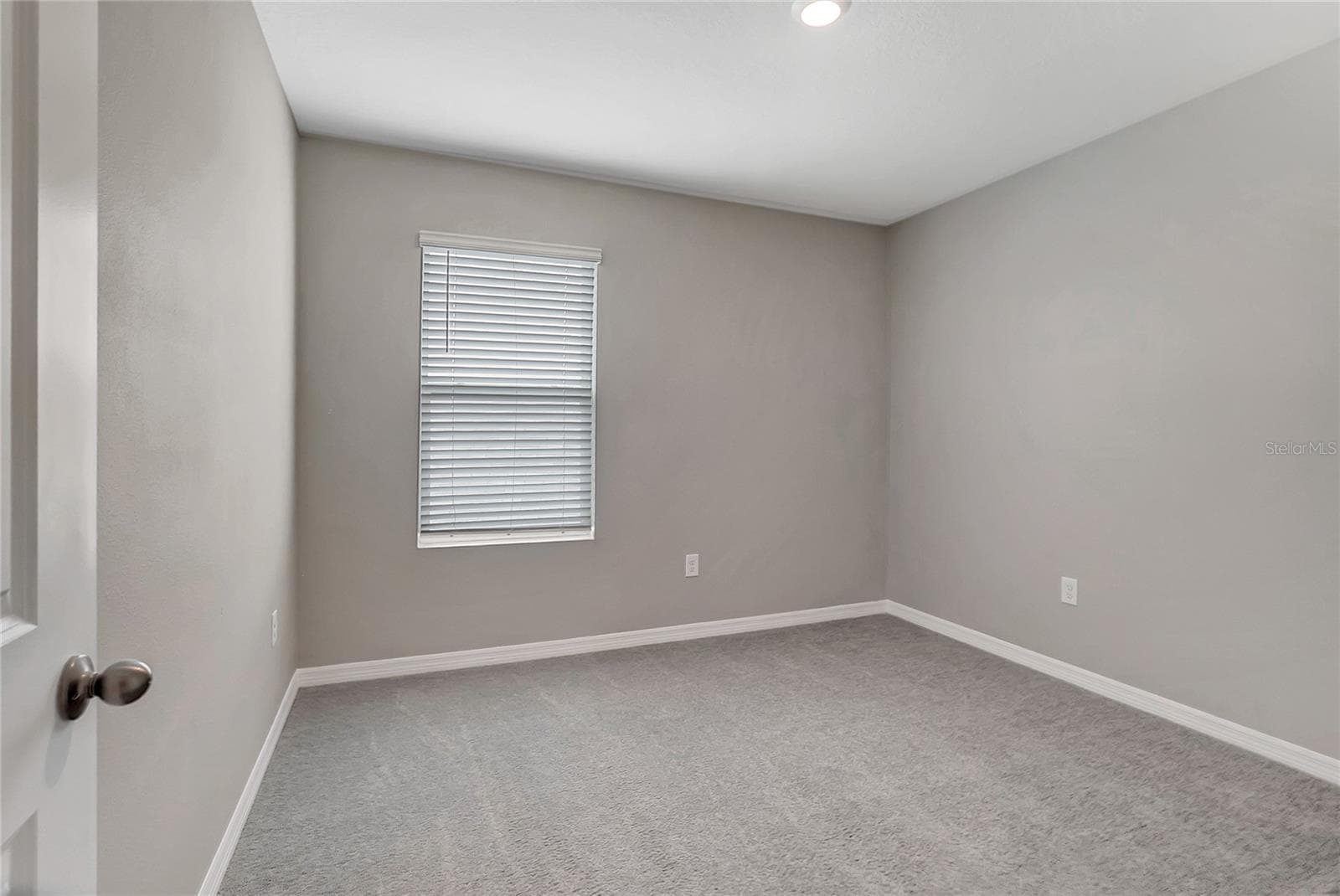 Single Family Residence at 17038 WAVE TRESSLE PL, WIMAUMA, photo 42 of 47