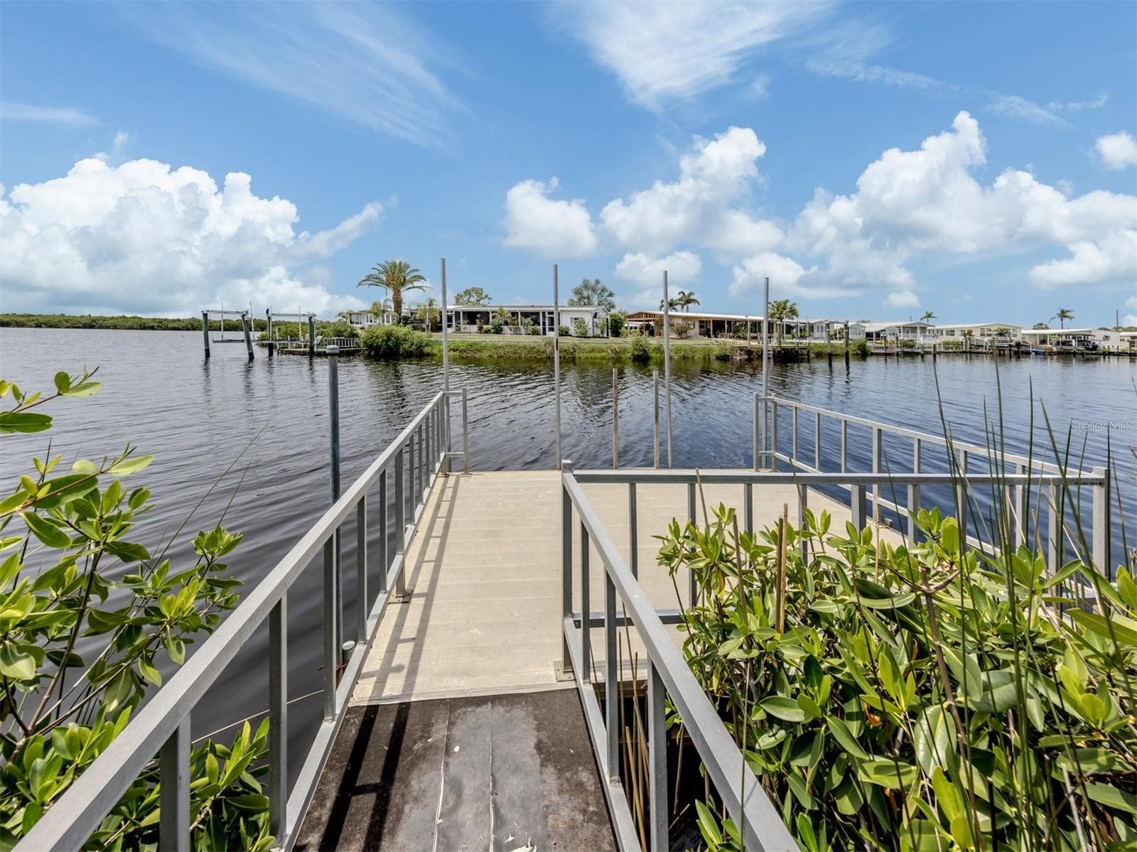 Dock - 132 MARTINIQUE RD, NORTH PORT