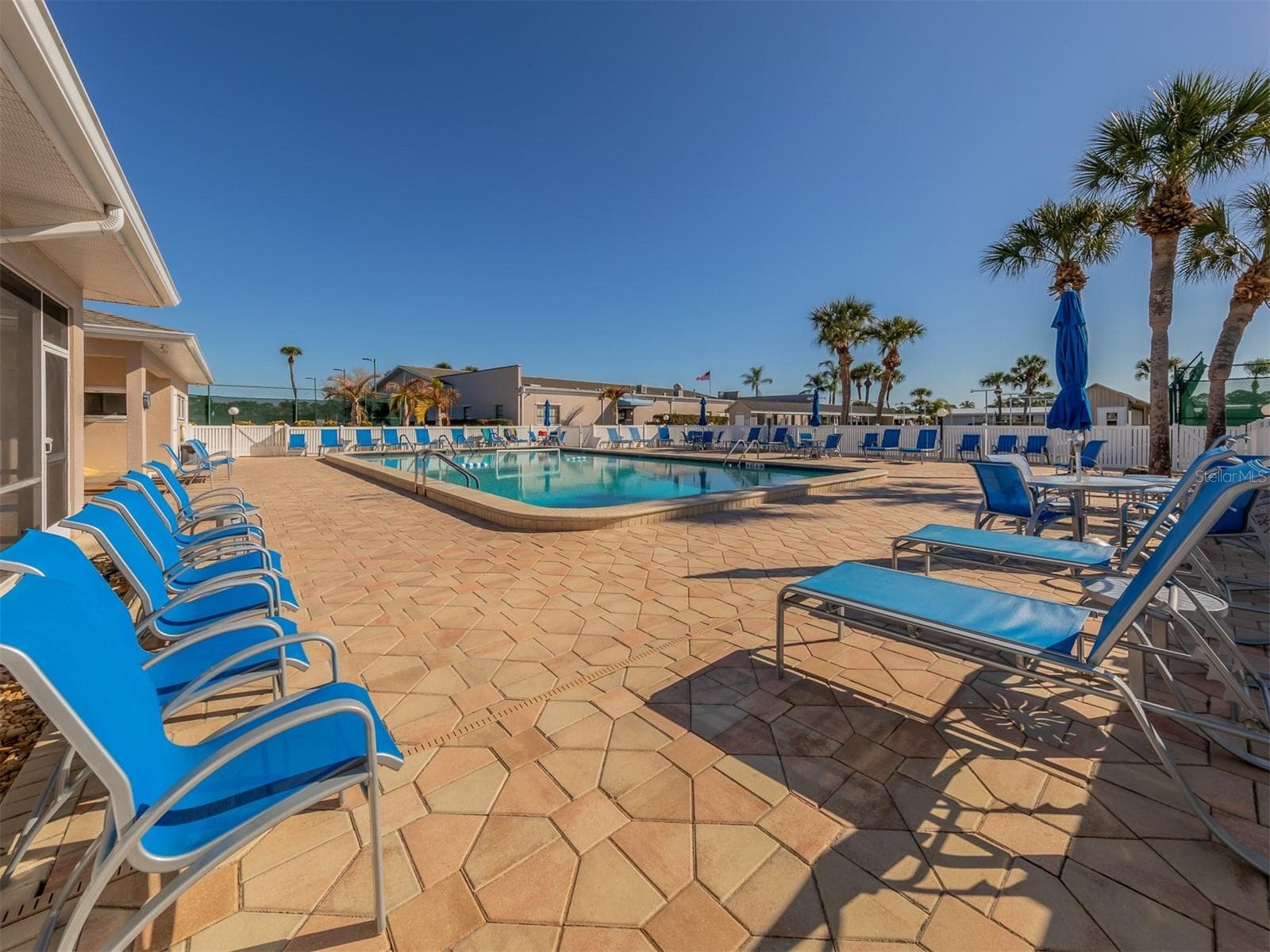 Community pool - 132 MARTINIQUE RD, NORTH PORT