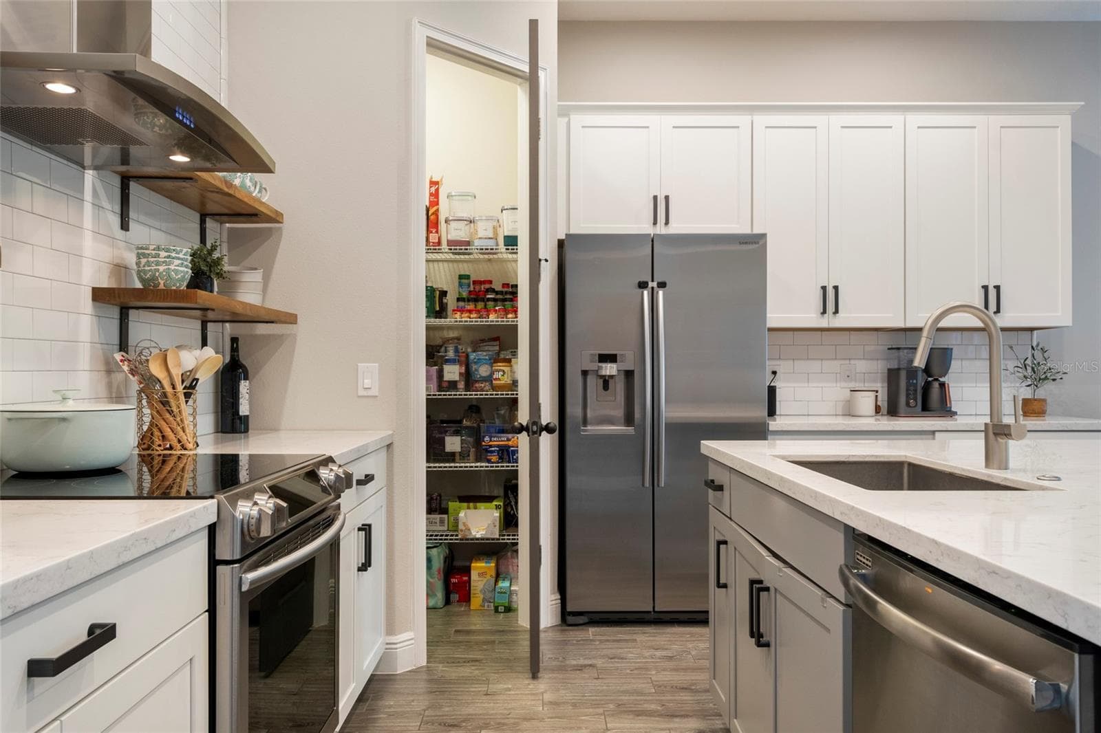 Pantry - 9230 YONATH ST, ORLANDO
