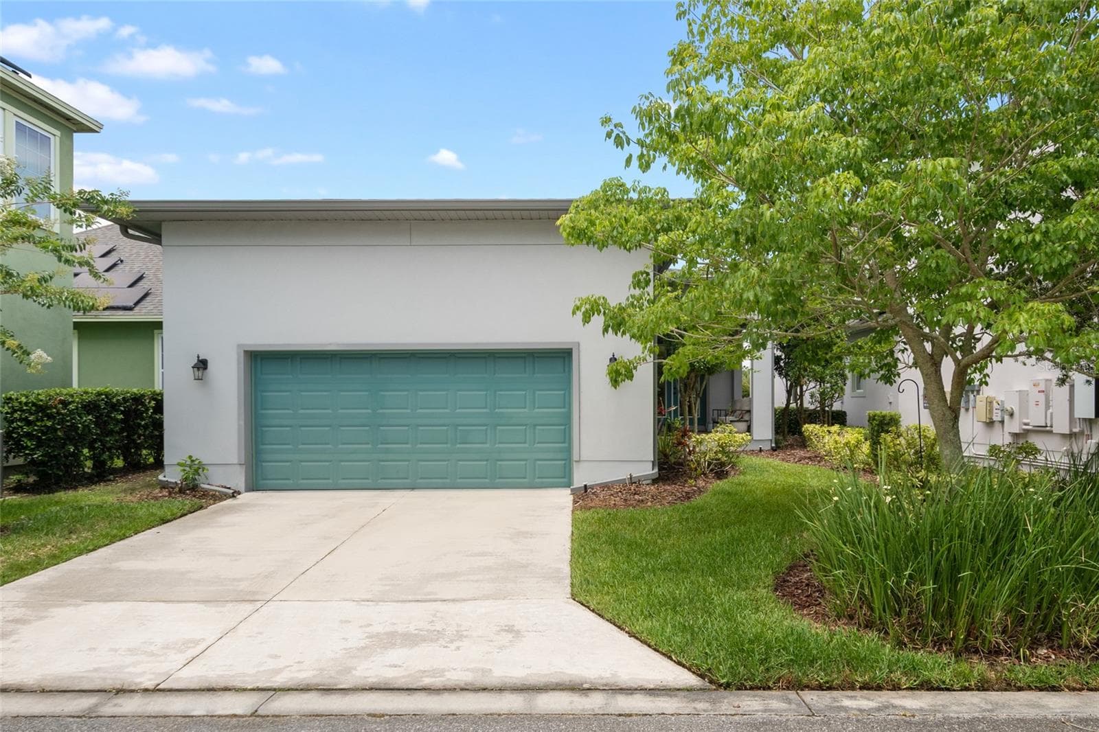 Full Driveway - 9230 YONATH ST, ORLANDO