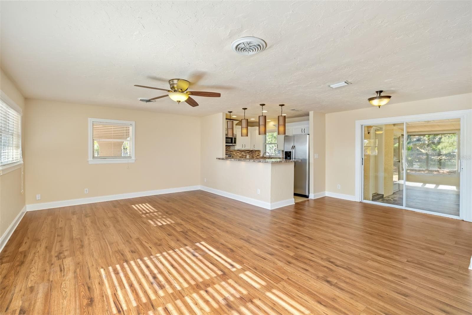 Single Family Residence at 4219 35TH ST W, BRADENTON, photo 9 of 45