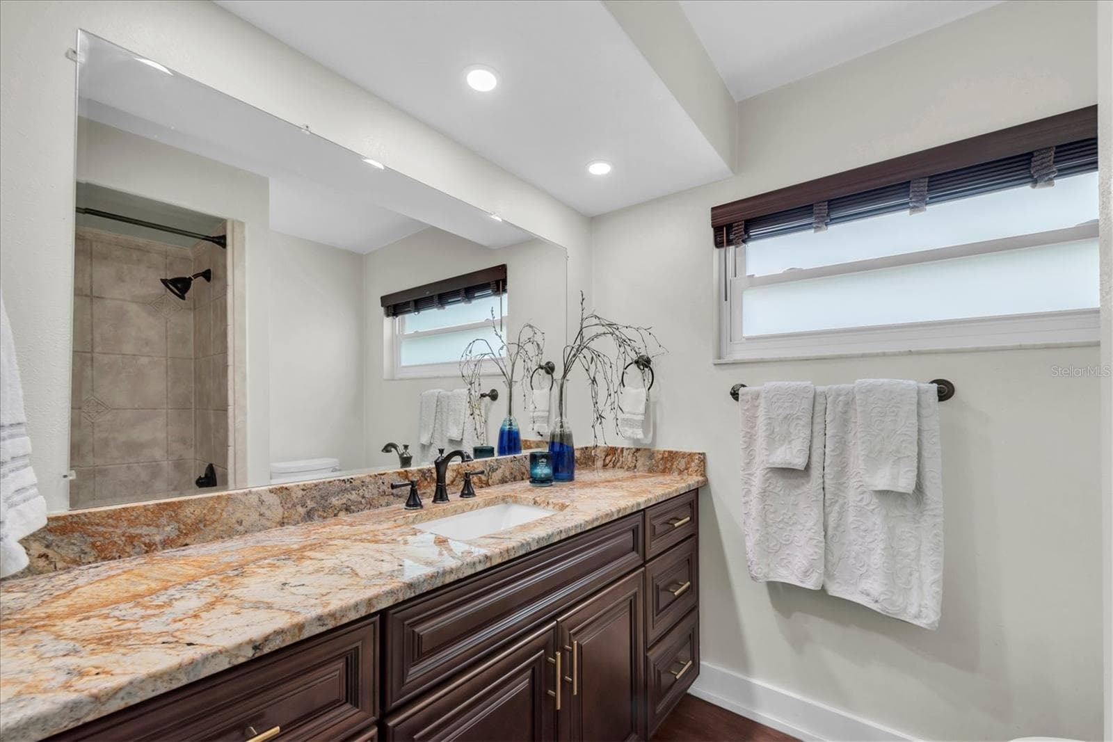 Luxury vinyl plank flooring and tile throughout — no carpet anywhere - 6212 20TH ST S, ST PETERSBURG