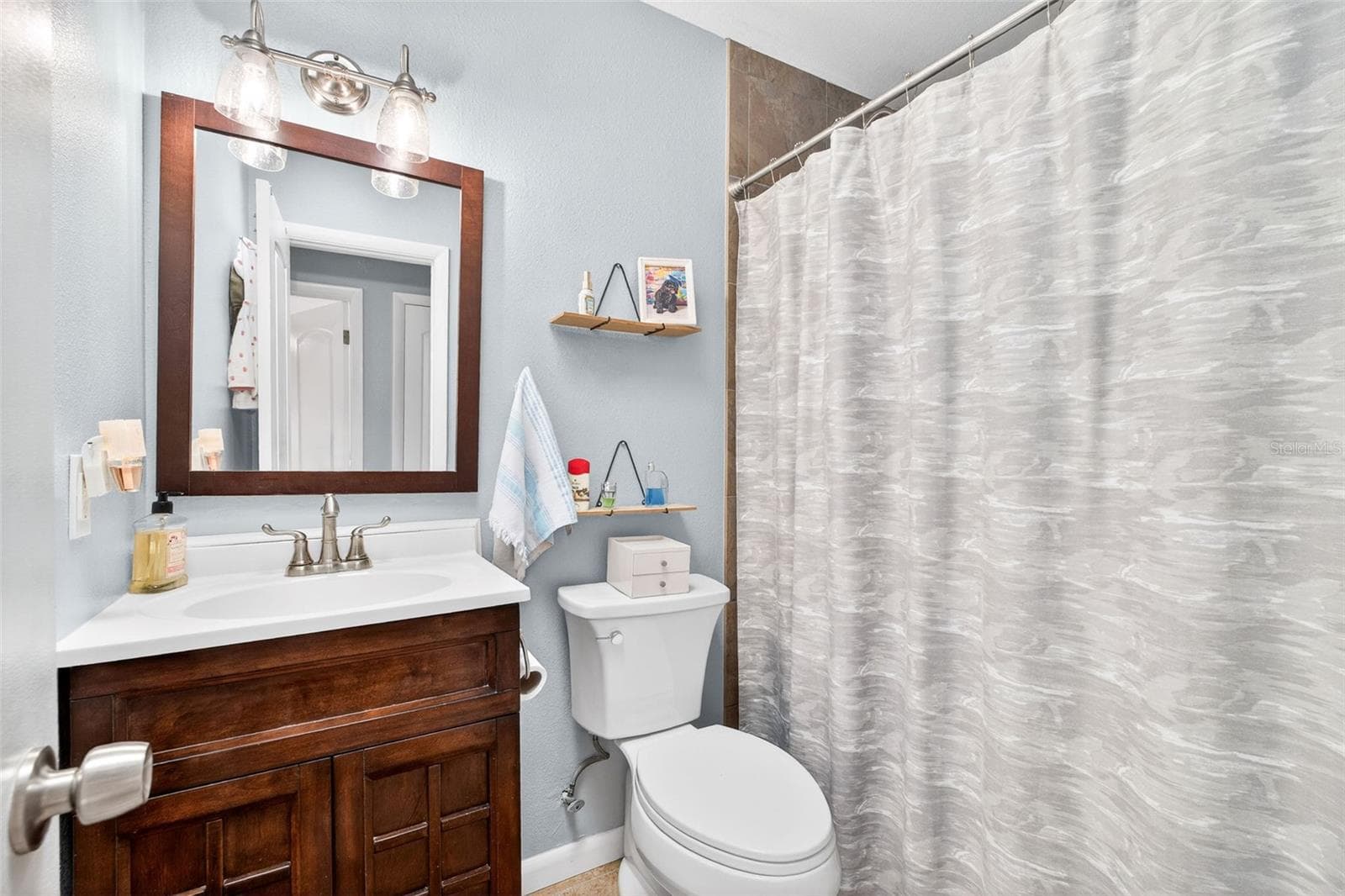 Bath 2 - 5769 ROCKWOOD AVE, ORLANDO