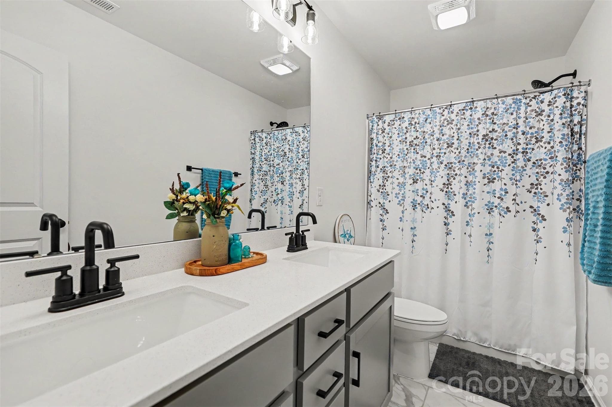 Upstairs house bath - 390 Gray Wolf Street, China Grove