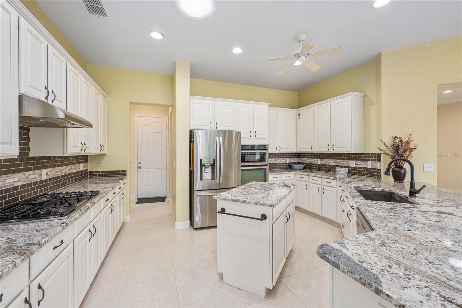 kitchen - 13500 SE 97TH TERRACE RD, SUMMERFIELD