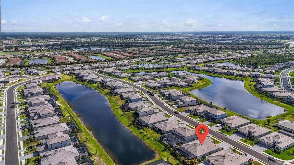 Single Family Residence at 4970 OYSTER PEARL ST, LAKEWOOD RANCH, photo 86 of 104