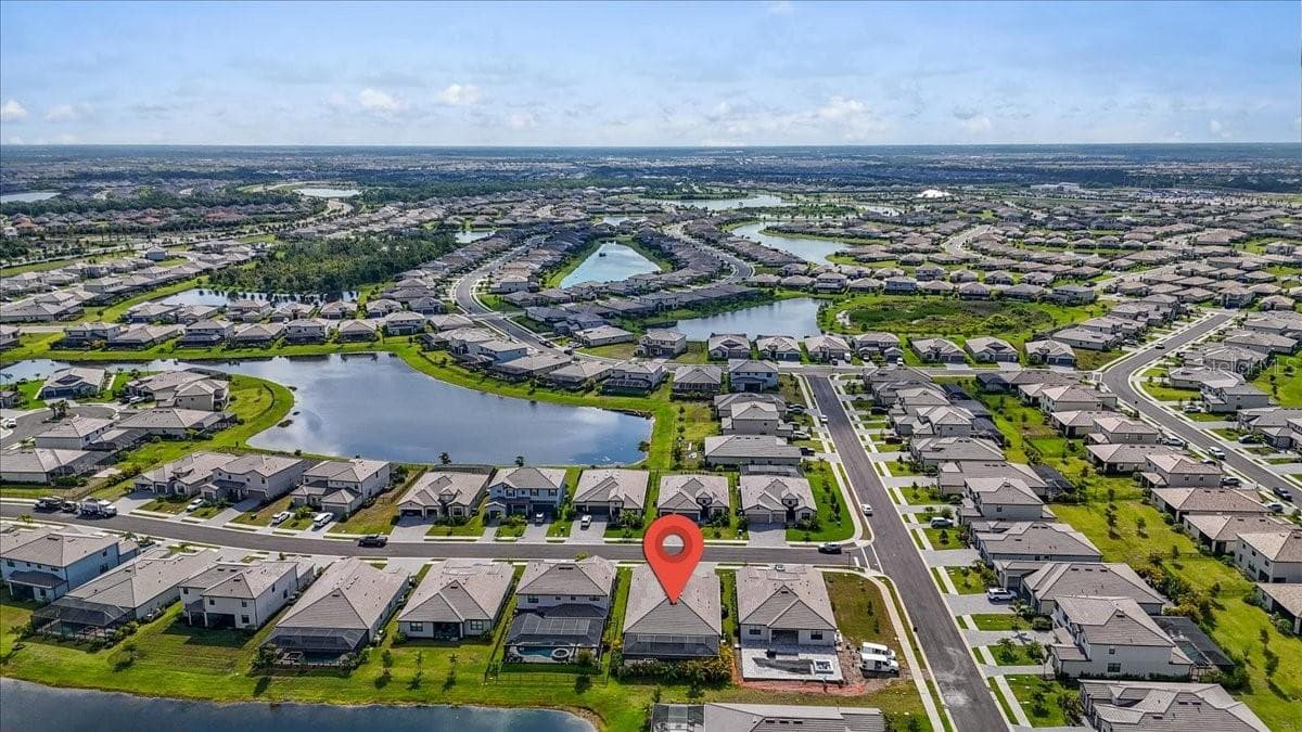 Single Family Residence at 4970 OYSTER PEARL ST, LAKEWOOD RANCH, photo 87 of 104
