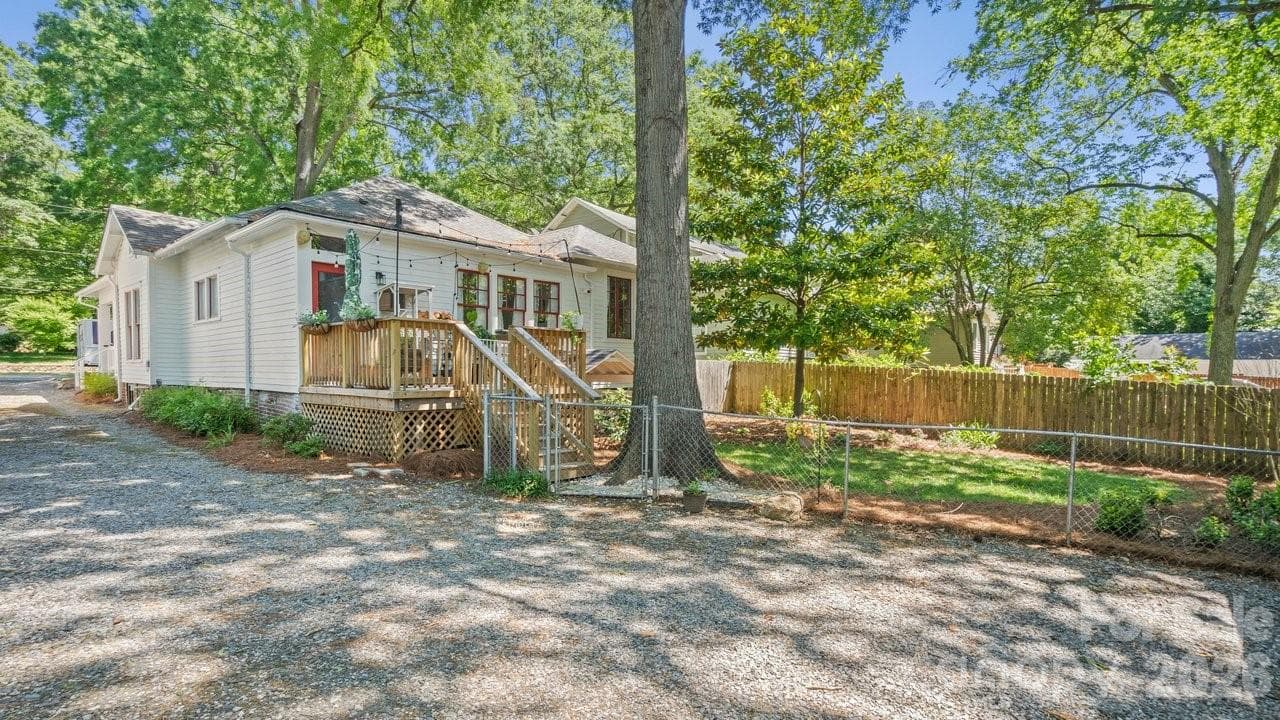 Single Family Residence at 413 W 5th Avenue, Gastonia, photo 37 of 37