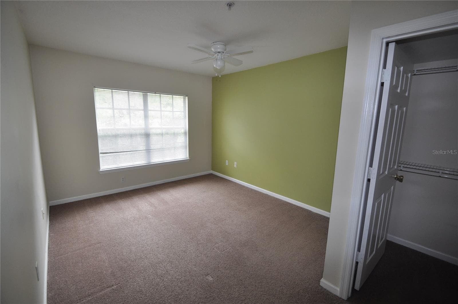 Condominium at 738 CREST PINES DR #734, ORLANDO, photo 7 of 9