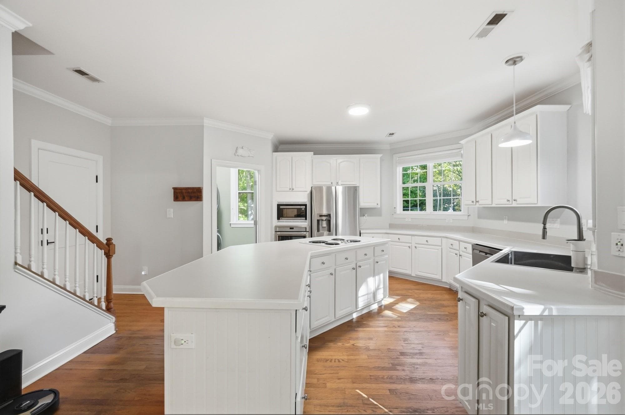 Single Family Residence at 11915 Austin Court, Mint Hill, photo 10 of 49