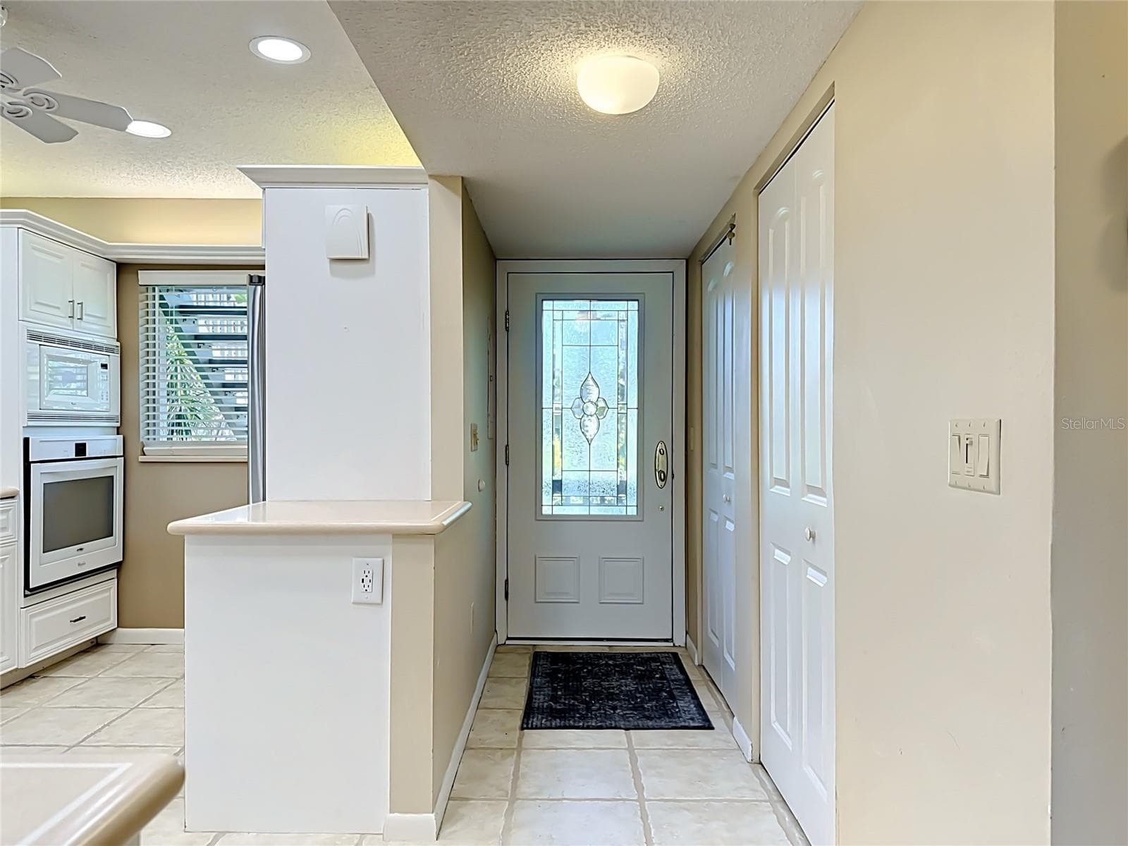 Condominium at 1515 PELICAN POINT DR #BA185, SARASOTA, photo 9 of 80