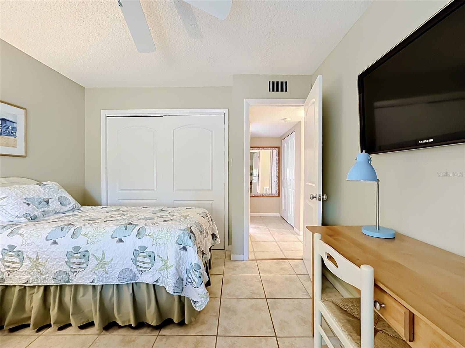 Condominium at 1515 PELICAN POINT DR #BA185, SARASOTA, photo 34 of 80