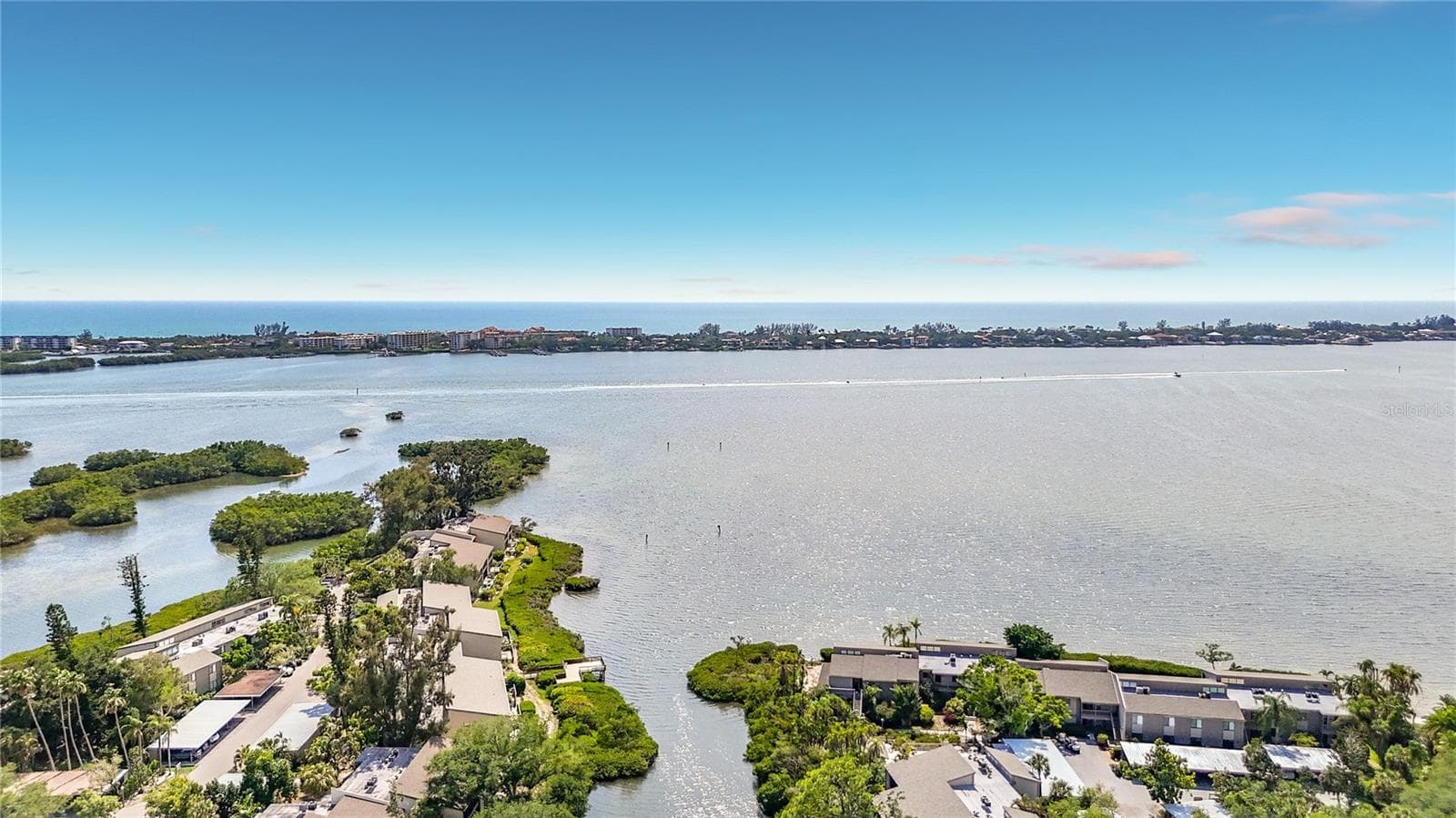 Condominium at 1515 PELICAN POINT DR #BA185, SARASOTA, photo 55 of 80