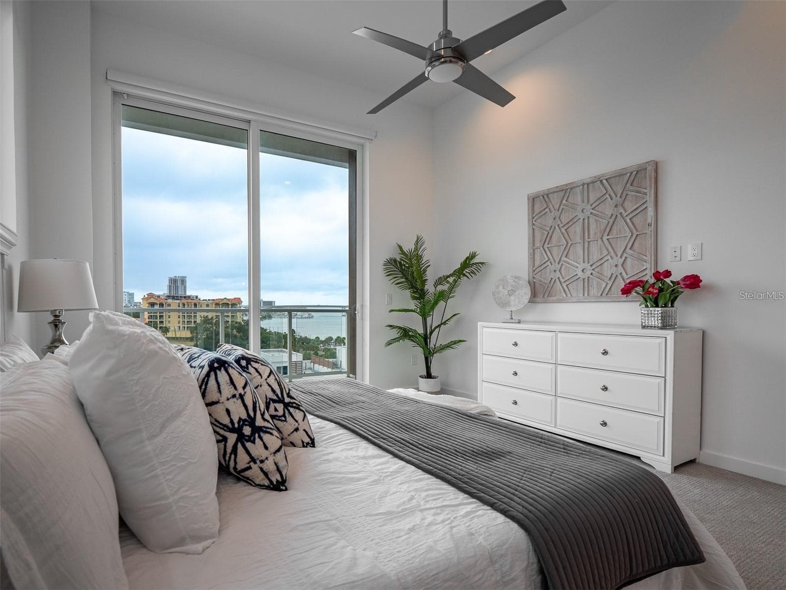 Condominium at 920 N OSCEOLA AVE #801, CLEARWATER, photo 22 of 40