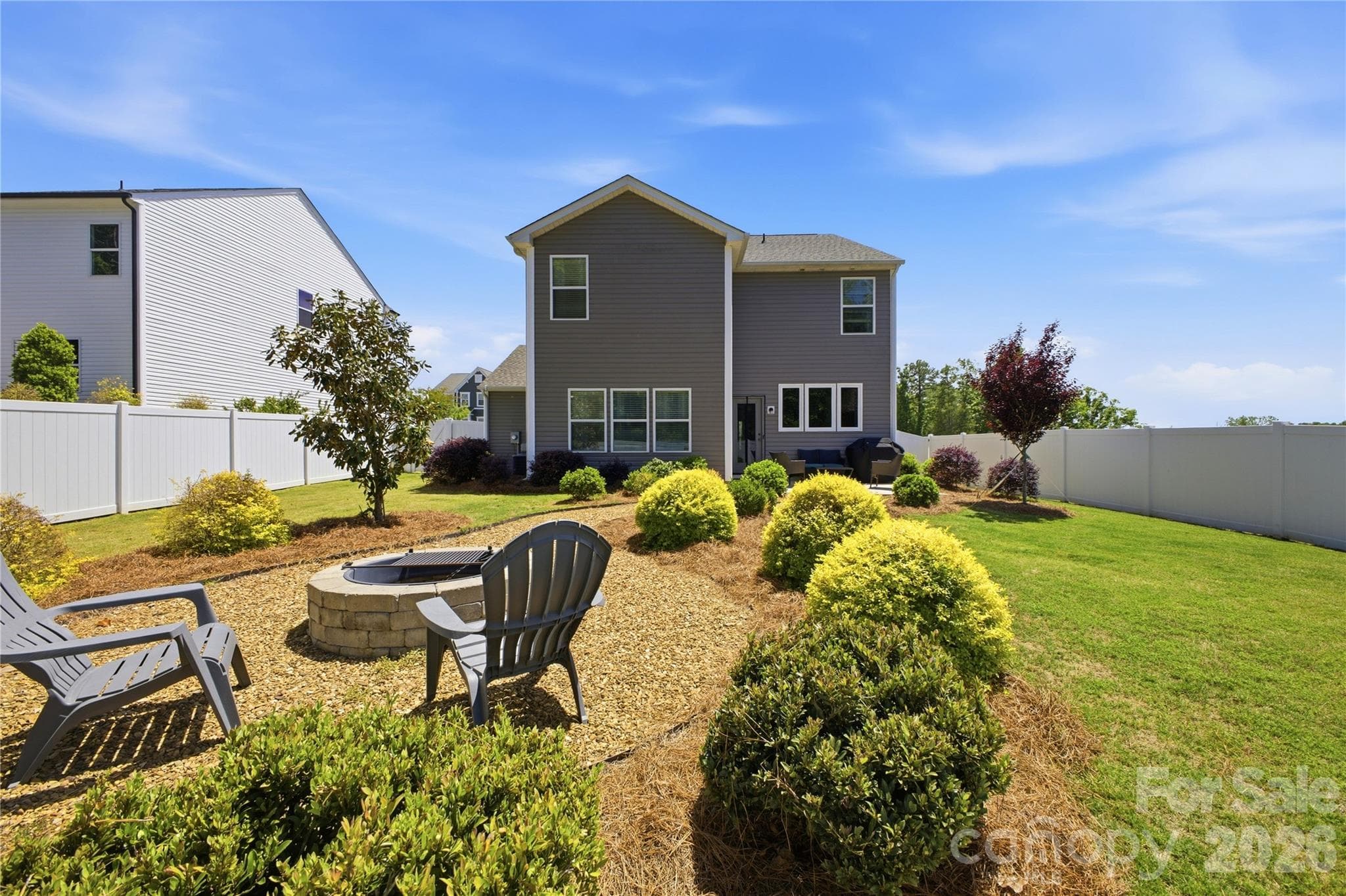 Single Family Residence at 1049 River Haven Avenue SW, Concord, photo 4 of 47
