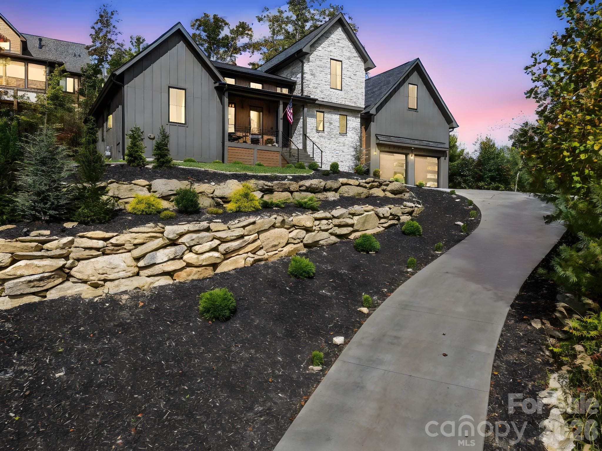 Single Family Residence at Hendersonville, photo 3 of 48