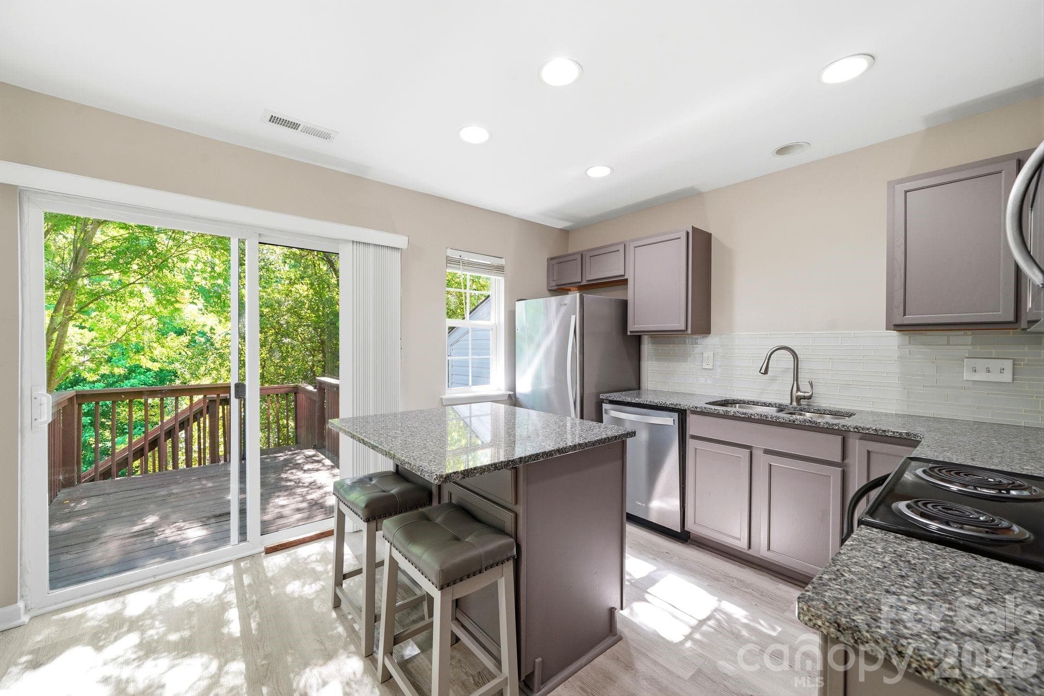 Updated Kitchen - 687 Rock Lake Glen, Fort Mill