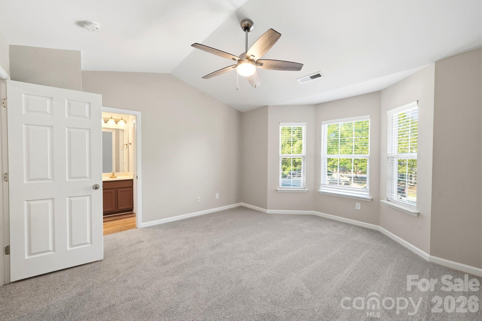 Townhouse at 687 Rock Lake Glen, Fort Mill, photo 24 of 37