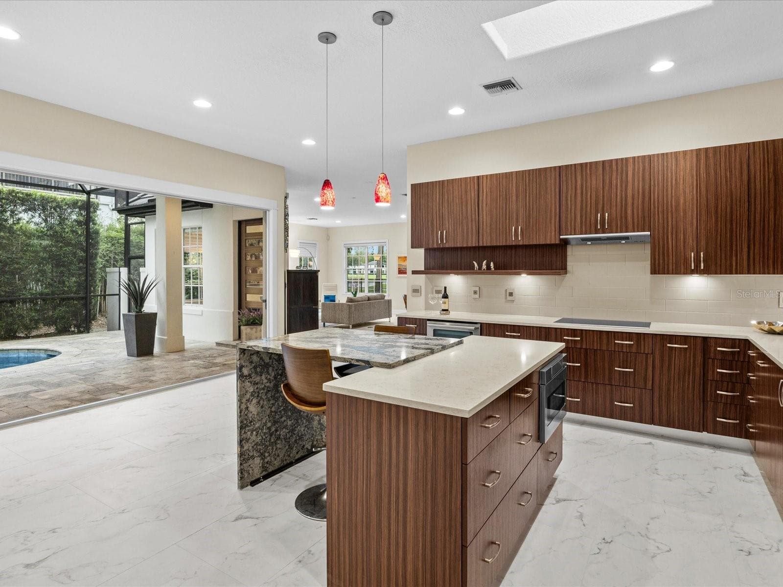 Single Family Residence at 9744 COVENT GARDEN DR, ORLANDO, photo 20 of 61