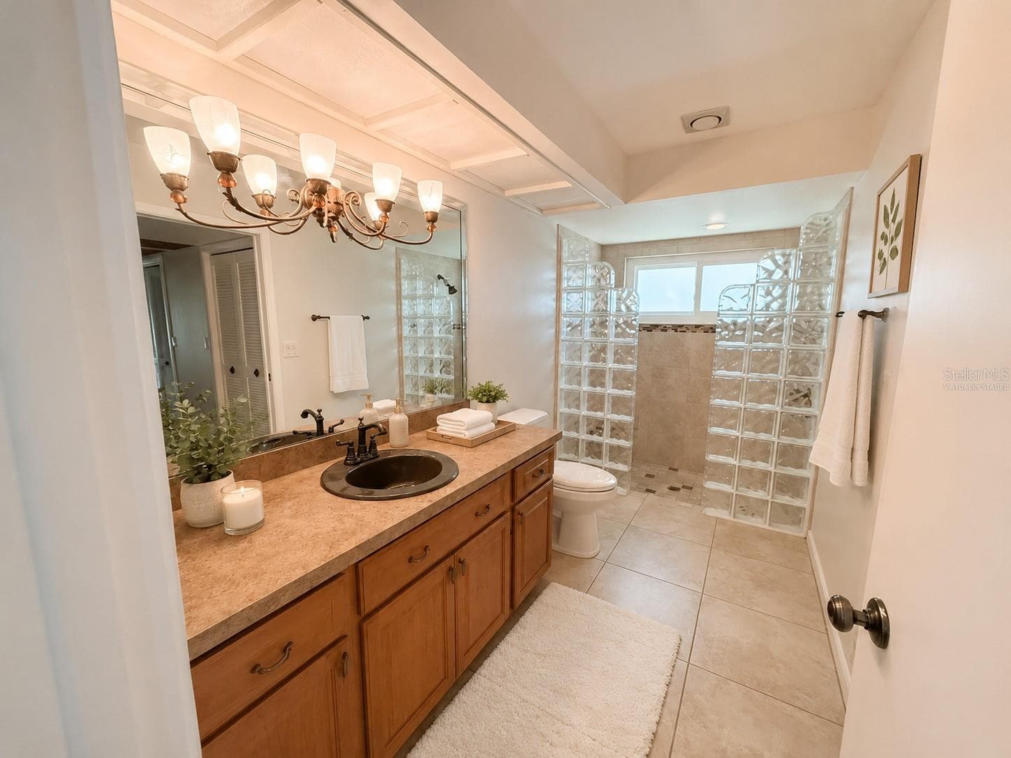 Virtually Staged - Primary Bath - 2721 NORTHRIDGE DR E, CLEARWATER