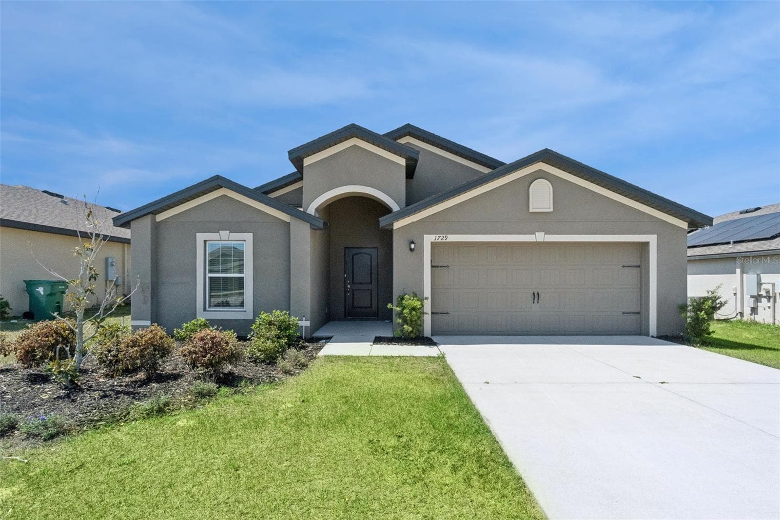 Single Family Residence at 1729 CANAAN LOOP, DUNDEE, photo 2 of 33