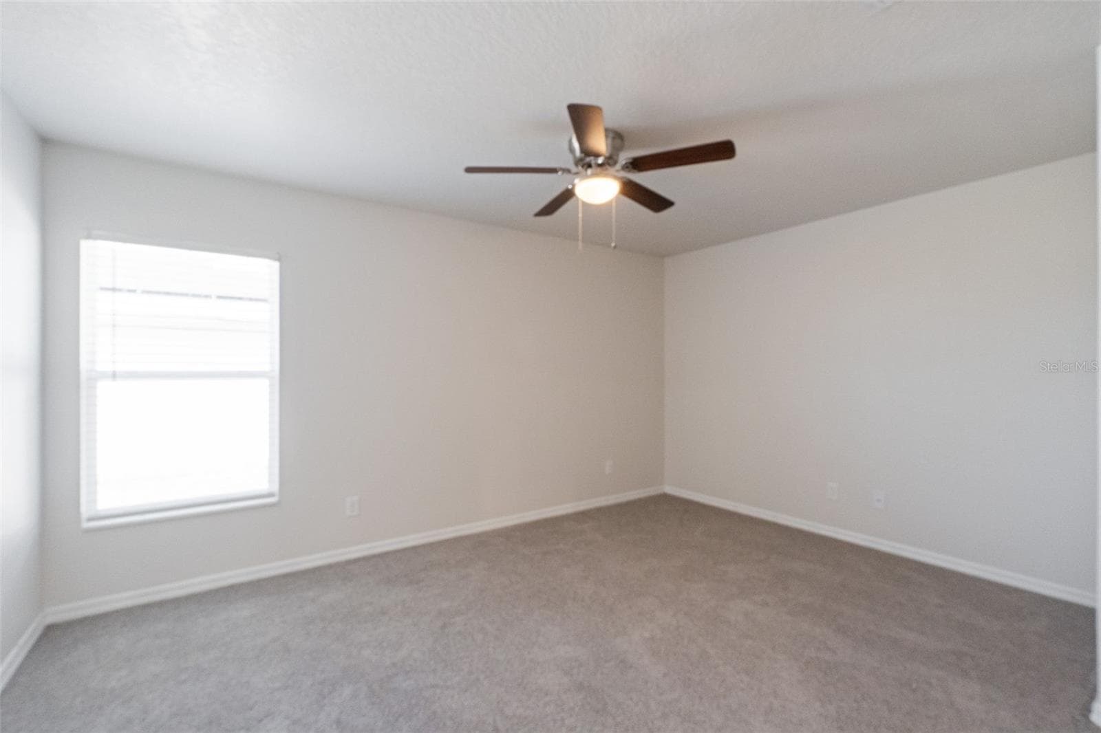 Single Family Residence at 1729 CANAAN LOOP, DUNDEE, photo 14 of 33