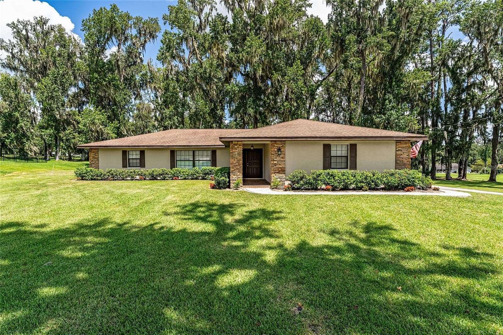 5201 NW 78TH CT