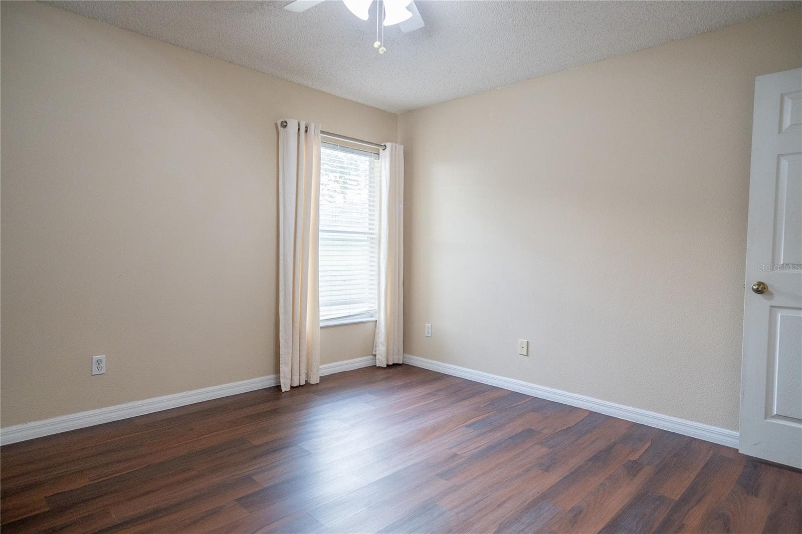 Single Family Residence at 1836 RIDGE VALLEY ST, CLERMONT, photo 32 of 45